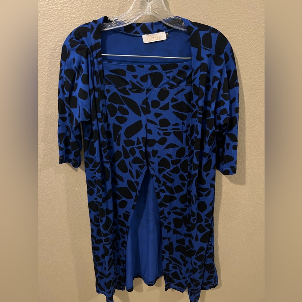 Ava Sky long cardigan and leggings